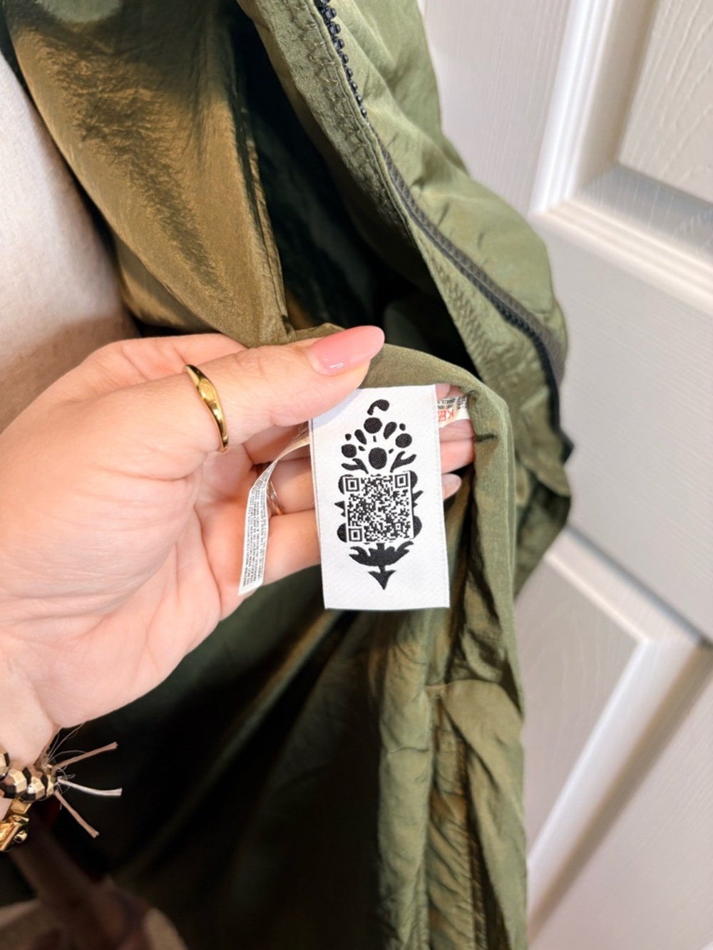 FREE PEOPLE On The Move Green Puffer Vest - Picture 8 of 16